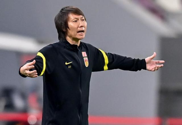 开云体育下载APP-【国足观察】波荡是一种病！铁家军应试教学不是正统