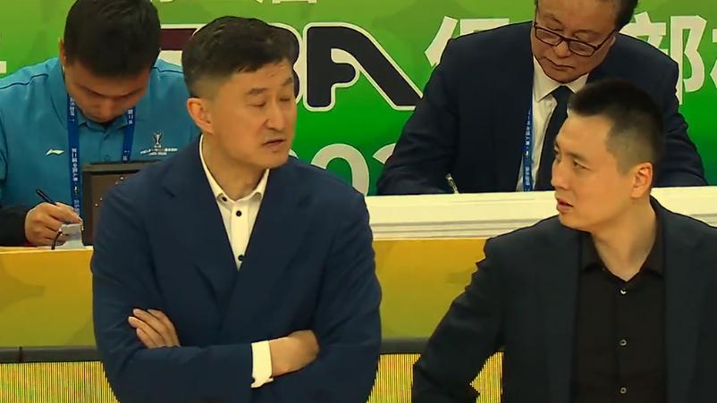 开云体育下载电脑版-上海淘汰广东进四强！卢伟给足了杜锋面子，否则赢30分都不成问题