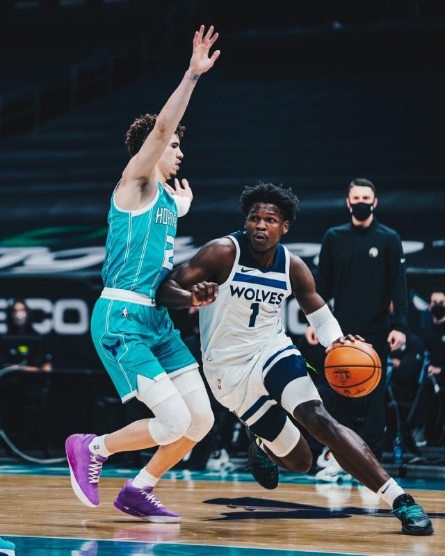 开云体育下载网址-一个高效全面一个进步明显 三球华子冲刺最佳新秀