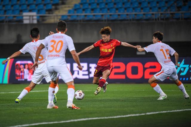 开云体育下载电脑版-【中超】两大奇兵替补登场救主 河北队1比1平武汉队