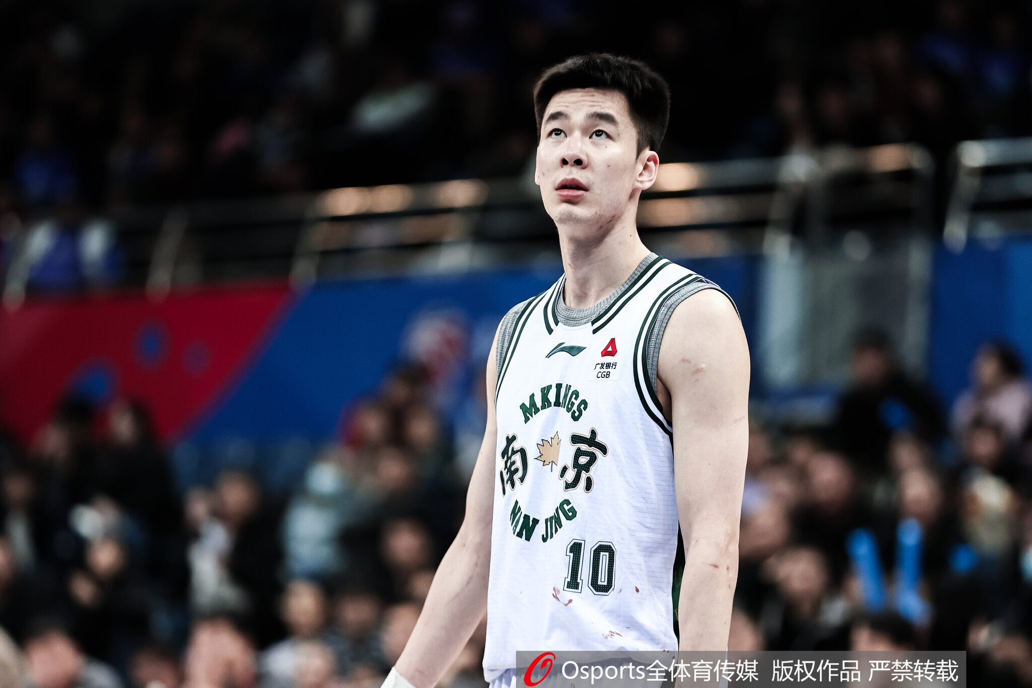 媒体人：白边开外援DPOY先例&amp;国内球员很难了 郭昊文自毁前程落选